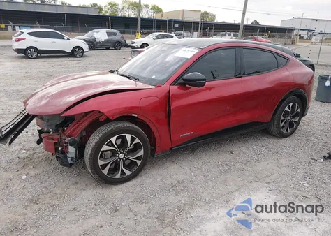 2023 Ford Mustang Mach-E Premium z USA, uszkodzony, nr VIN 3FMTK3R79PMA54621